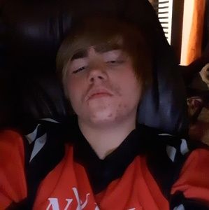 Meet your Posher, Jeremiah